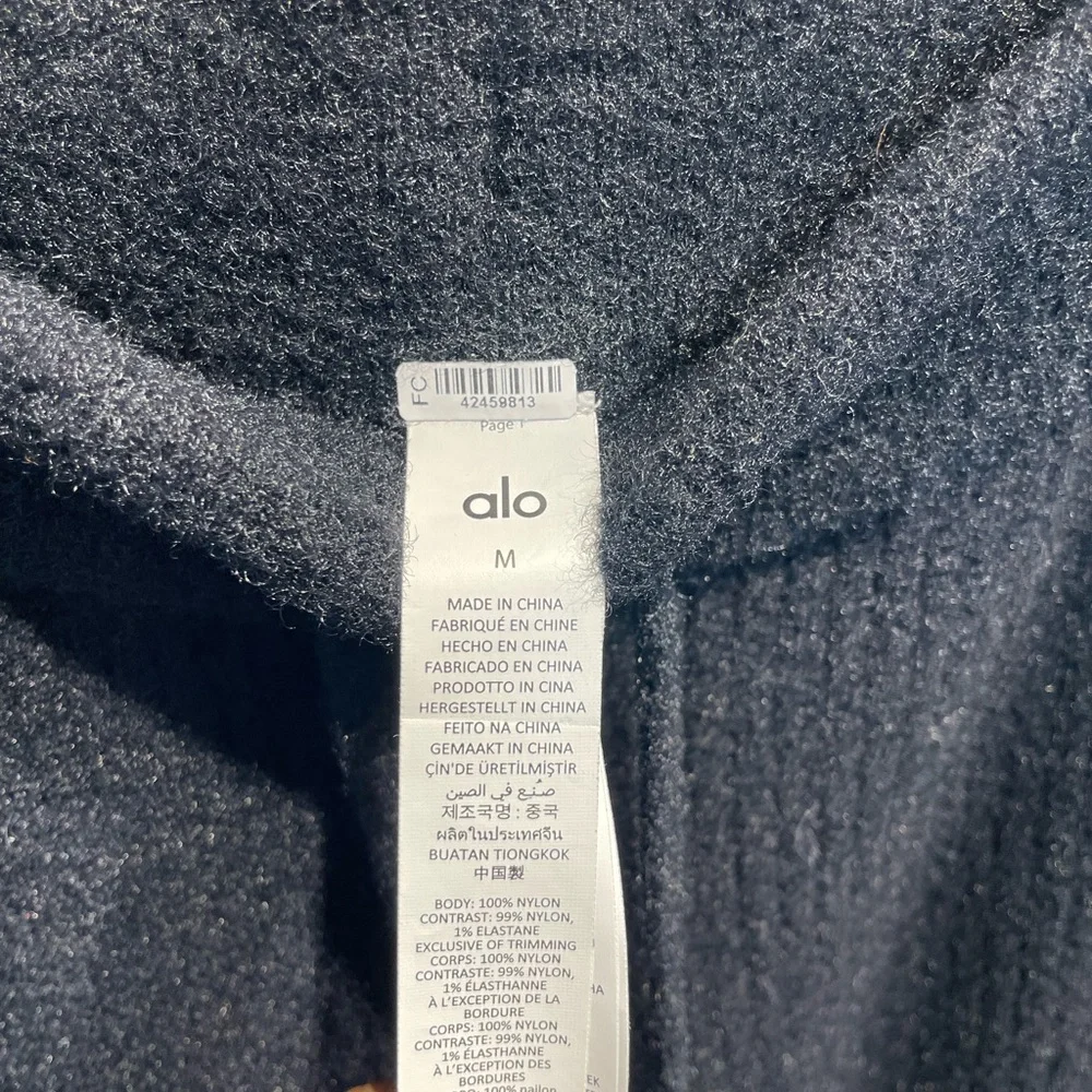 Snuggle Up Sweater High-Waist | Size M - Picture 4 of 5